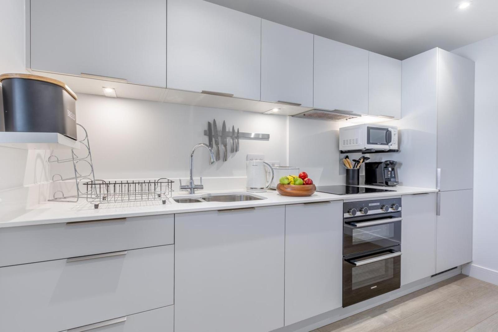 8 Middlecombe - Luxury Apartment At Byron Woolacombe, Only 4 Minute Walk To Woolacombe Beach! Eksteriør bilde